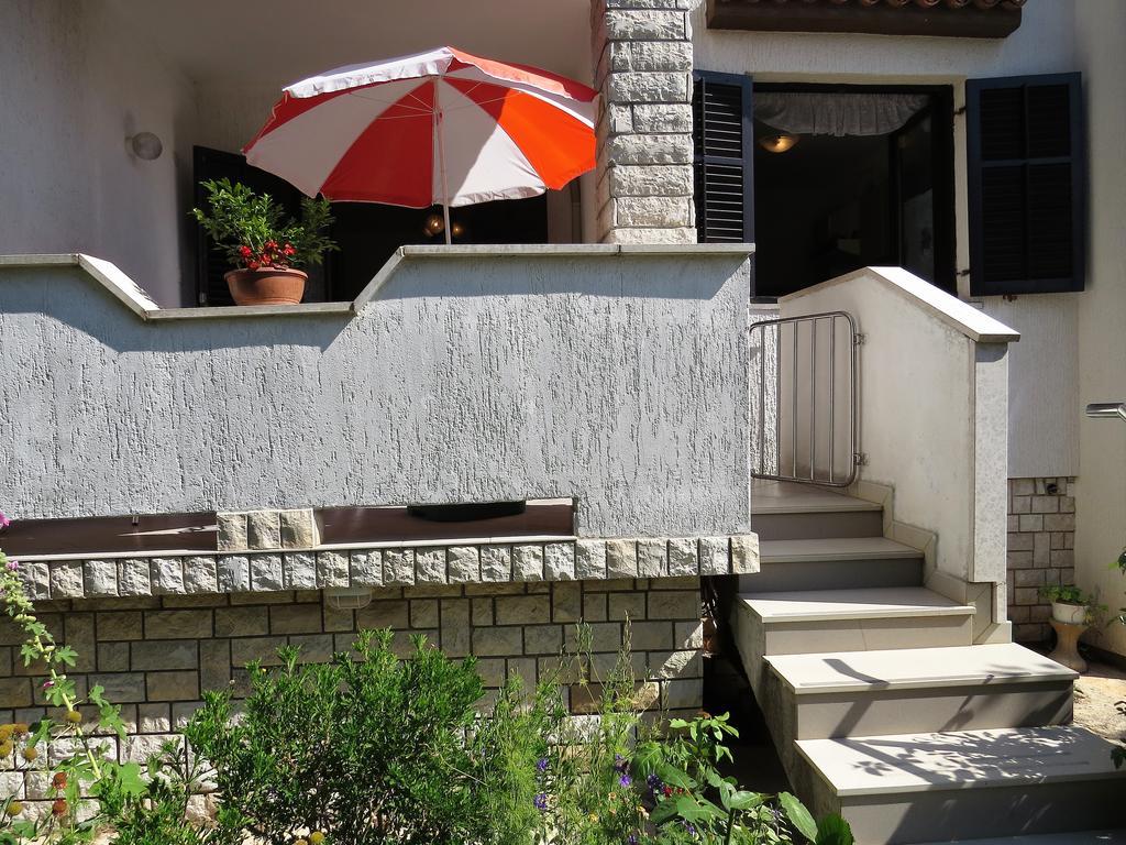 Apartments Mira Medulin Zewnętrze zdjęcie